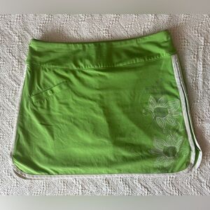 Athleta Green Mini Skirt Vibrant Quick-Drying